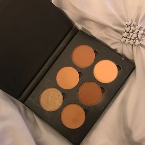 Anastasia Beverly Hills Contour Palette